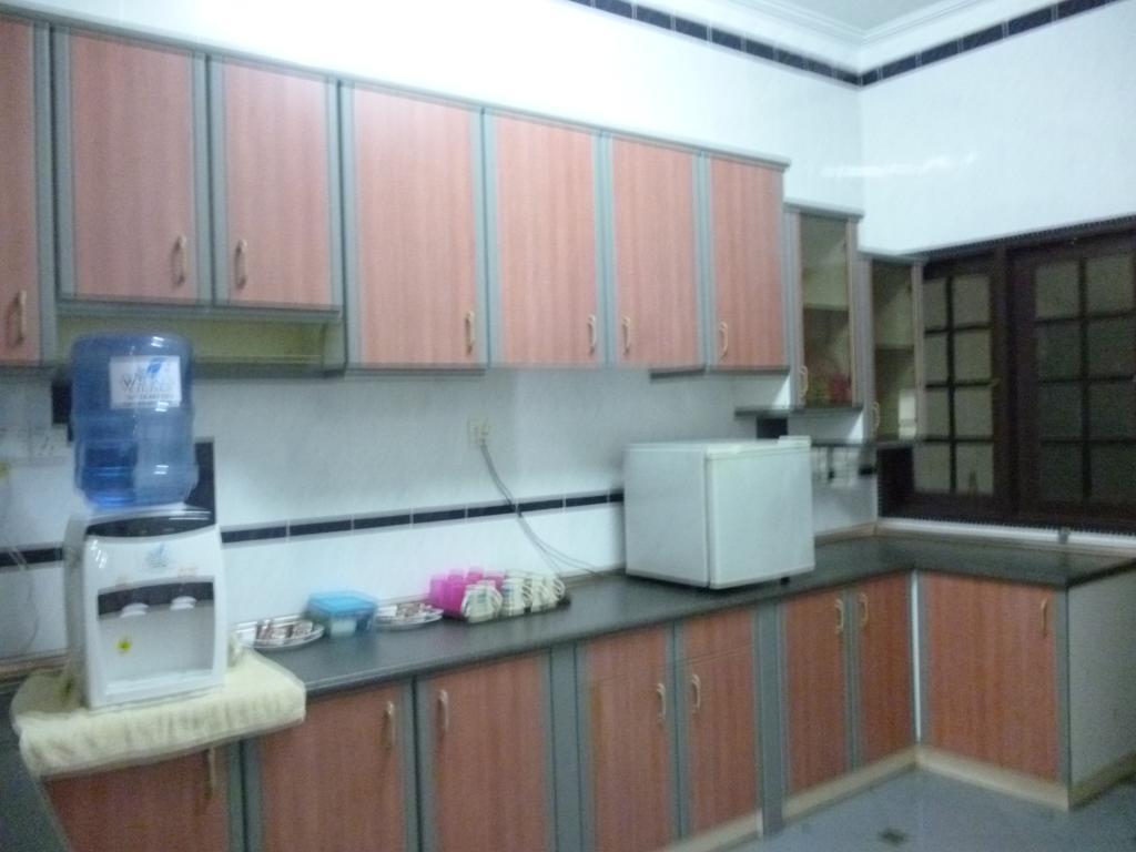 G Six Hotel Sitiawan Exterior photo